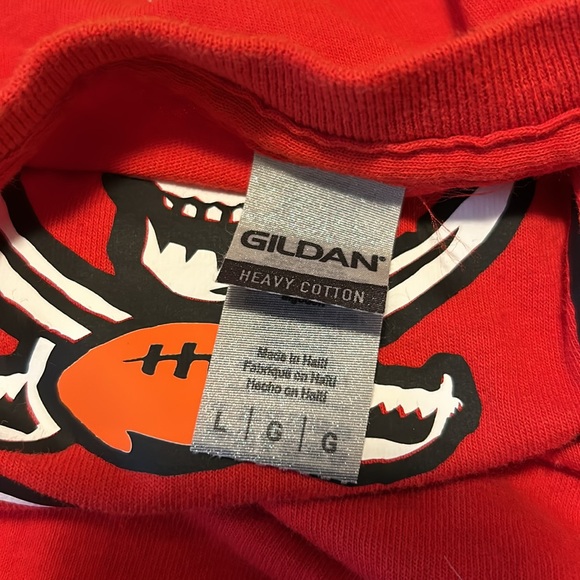 Tampa Bay Buccaneers Graphic Logo Buccaneer Red Gildan T-Shirt Size L - Picture 4 of 5